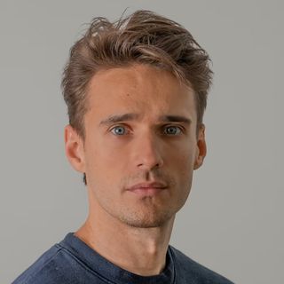 Stephen Amell profile picture