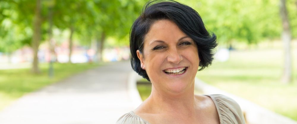 Cover image for Effortless Style with Short Wigs: A Smart Choice for Modern Women