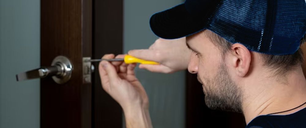 Cover image for The Lock Specialist: Your Local Locksmith and Key Service