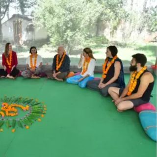 Alakhyoga School profile picture