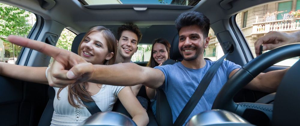 Cover image for Best Car Rental Deals at Auckland Airport: Expert Tips for Affordable Rates