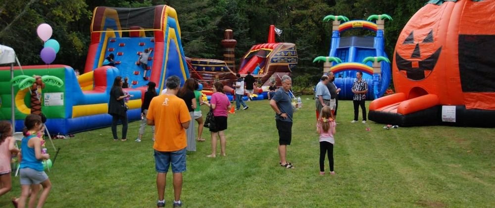 Cover image for Planning the Perfect Party? Here’s What to Know About Bounce House and Party Equipment Rentals